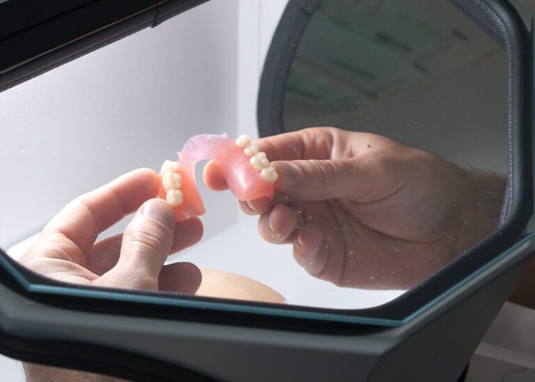 Flexible Denture vs Acrylic Denture